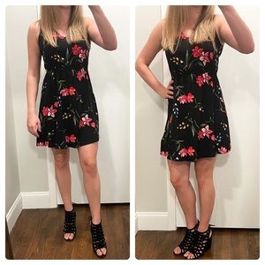 NEW Old Navy Black Floral Dress - size XS petite